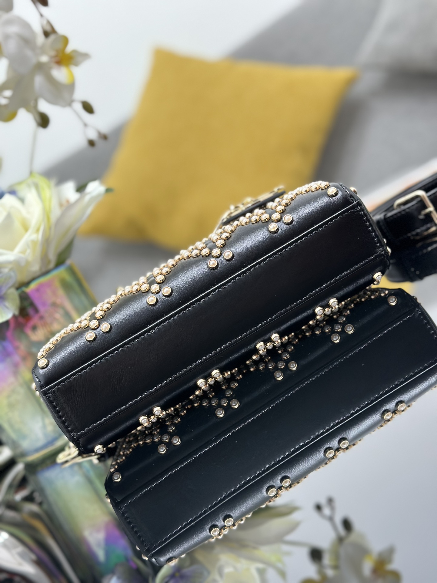 Small Lady D-Joy Bag Black Calfskin Embroidered with Pearl Nail